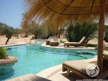 V 104 -                            Koupit
                           Villa avec piscine Djerba